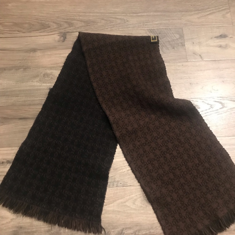 Fendi scarfs authentic